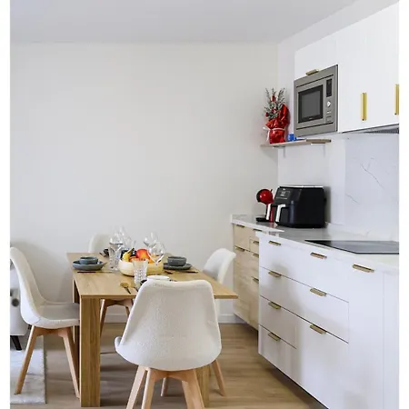 3 Pieces, Proche De Paris Terrasse Daire